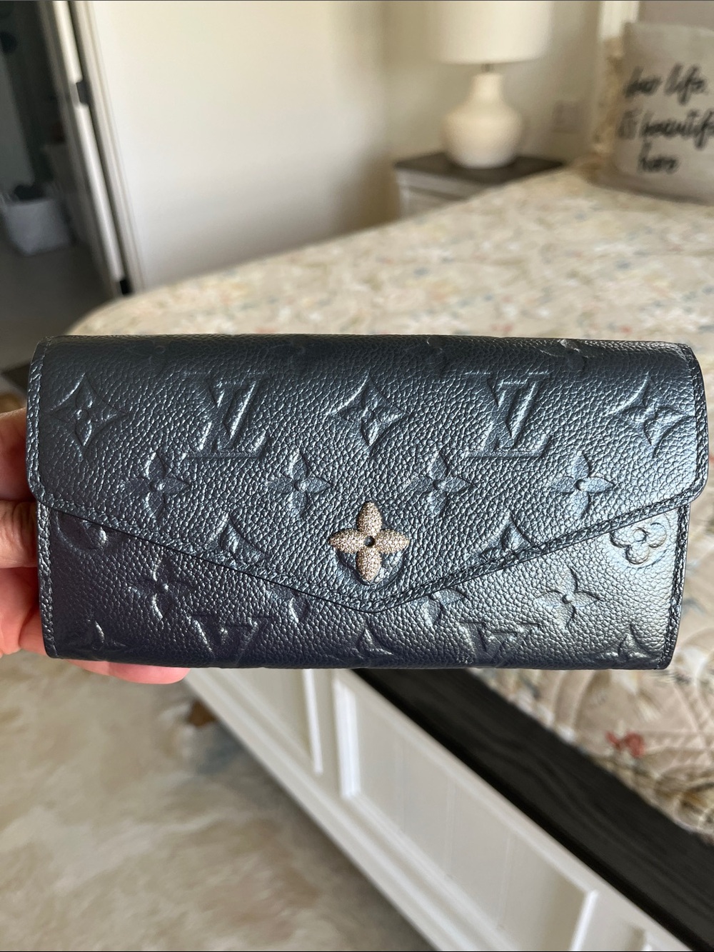 Louis Vuitton Metallic Crystal Floral Sarah Wallet - Picture 2 of 13